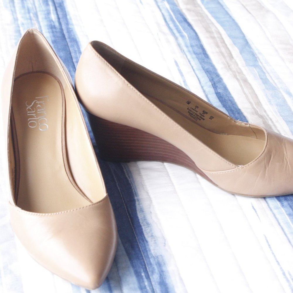 Franco Cream Colored Wedges - Size 7